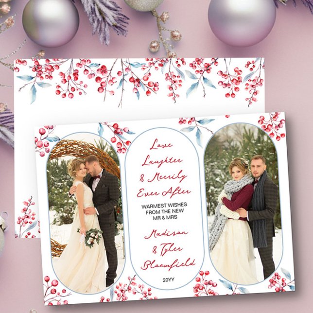 God dag efter Red Berries på nytt foto Julkort (Merrily Ever After Christmas Photo Card by Darling & May)