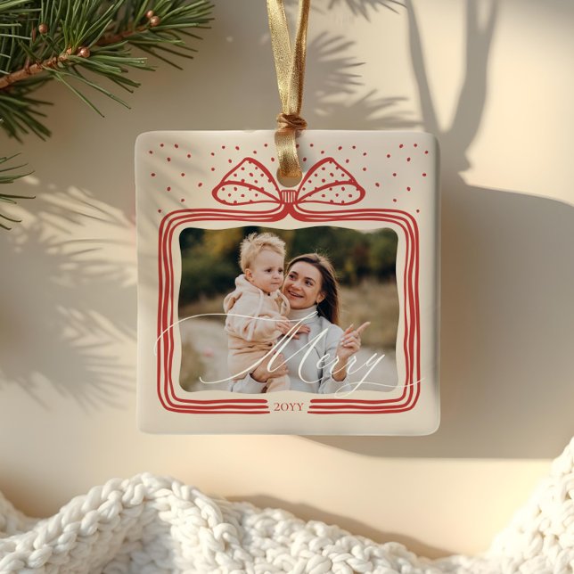 God Elegant Julblocket Photo Keepsak Julgransprydnad Keramik (Merry Script Elegant Christmas Bow Photo Keepsake Ceramic Ornament)