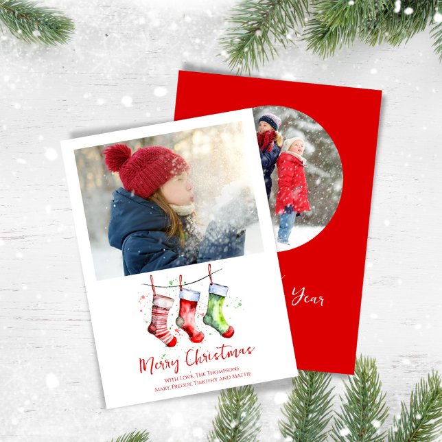 God jul 2 Fettvattenfärgslager för foto Julkort (Merry Christmas whimsical photo card with watercolor stockings.)