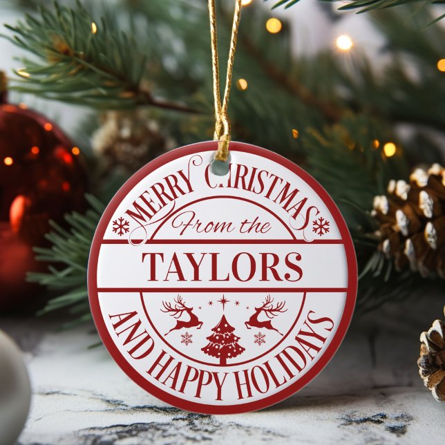 God jul Anpassningsbar Family Namn Classic Julgransprydnad Keramik (Merry Christmas Custom Family Name Classic Ceramic Ornament. Just add your family name!)