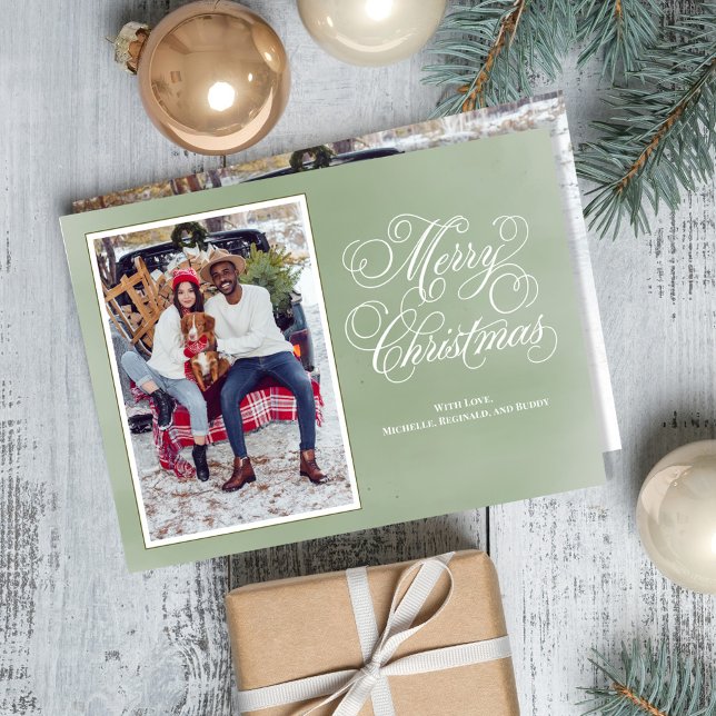 God jul Elegant Grönt Foto Julkort (Merry Christmas photo card with stylish calligraphy script. )