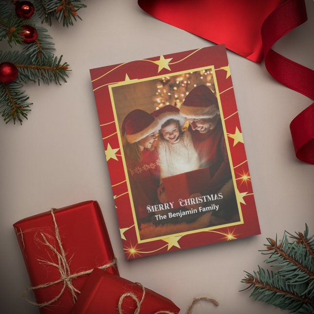 God jul Family Photo Red Elegant Kort (Merry Christmas Family Photo Red Elegant Card to send to family and friends. Replace with your photo)