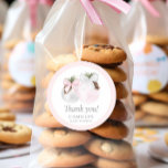 God Jul Girl Baby Shower Tack Runt Klistermärke<br><div class="desc">Sprinkl en liten vinterbabyduschmagi med vår Personlig Rosa God Baby Shower Tack du Stickers. Perfektens detaljrikedom för att höja din fest till säckar med dessa vackra dekaler. Omvandla ditt jultemade party till ett mysigt vinterland. Matchning av objekt i vår samling för babyskor under vinterjul - Designad av Cava Party Design....</div>