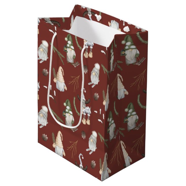 God jul Gnomes Woodland Medium Gift Bag (Framsidan Vinklad)
