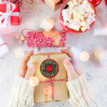 God jul Grönt Winter Red Woodland Runt Klistermärke<br><div class="desc">🎄 deka dina gåvor med Helgdag Cheer: Florence Studios utandningsfäktare i God jul! ✨ Hej, Helgdag Enthusiast och Yuletide-Kreativ! ❄️ Är du redo att ta med lite skogsmagi till din julomslutning? Lägg dig i helgdag-andan med God jul Grönt Winter Red Woodland Classic Round Sticker från Florence Studio - ett klistermärke...</div>