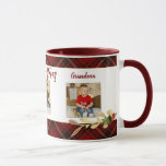 God jul Guld Löv 3-Photo Red Tartan Mugg<br><div class="desc">Vackra och festliga helgdag med faux guld löv,  holly och anpassningsbar God jul på vit banderoll med guld gräns,  3-fotomall med rik röd,  svart och guld tartan bakgrund. Innehåller redigerbar text fält.</div>