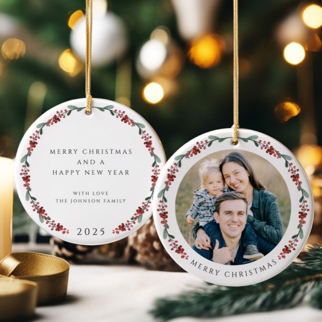 God jul Holly Botanical Photo Julgransprydnad Keramik (Merry Christmas Holly Botanical Photo Ceramic Ornament)