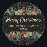 God jul i Modern Black Guld Winter Holly Berries Runt Klistermärke<br><div class="desc">Modern Black Guld Winter Holly Berries jul Classic Round Sticker</div>