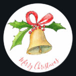 God jul-klocka och hollyillustration runt klistermärke<br><div class="desc">Skicka bort helgdagskorten med lite extra kärlek i år med den här klassiska brassklockan och vattendjupet Illustration-dekalen/-förseglingen</div>