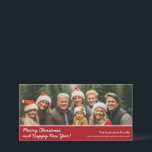God jul med 1 vågrät panoramafoto julkort<br><div class="desc">God jul och Gott nytt år! Anpassa detta med 1 foto och familj namn. Innehåller ett alternativ för att lägga till det första namnen för dina familjemedlemmar.</div>