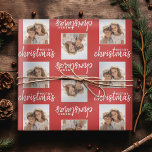 God jul med ett fyrkantigt foto - rött presentpapper<br><div class="desc">Lägg till ett bild till den här söta helgdag - perfekt för barnen. Ett enkelt och modernt foto som gör en minnesvärd figursättning under träd.</div>