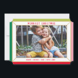 GOD JUL moderna fotot färg-ansiktet gräns Julkort<br><div class="desc">by kat masard >> WWW.SIMPLYSWEETPAPERIE.COM <<< En söt kortdesign som ser ut som en fin juvel med ett stort foto från landskapsfamiljen och färg på baksidan,  ge dig möjligheten att skicka ett personligt meddelande.</div>