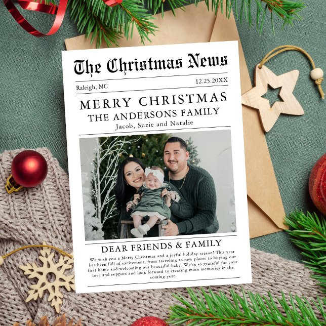 God jul Newspaper Family Photo Julkort (Skapare uppladdad)