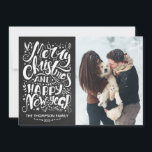 God jul och Gott nytt år-fotokort Julkort<br><div class="desc">Använda våra landskaps- och julkort med texten "God jul och Gott nytt år" och en kriterlig bakgrund för att önska era vänner och familj ett God jul. BONUS: Den mönstrade bakern kan ändras till ett annat mönster och färg. Gå till avsnittet "Anpassa den här mallen" och klicka sedan på "Klicka...</div>