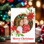 God jul Poinsettia Family Brev Photo Helgkort<br><div class="desc">En vacker röd poinsettia-blommigt med holly löv omger ditt foto över God jul. Ljusa och glada barn fotograferar helgdagskort med söt blommor och löv som skapar överst och grund gräns på insidan kring ditt årliga brev. Lägg till ett andra bild på insidan lämnat.</div>