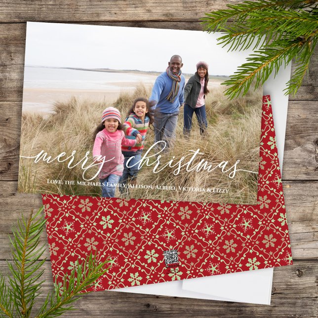 God jul Red Grönt Snowflake 1 Photo Julkort (Merry Christmas Calligraphy Script holiday photo card with elegant snowflake pattern)