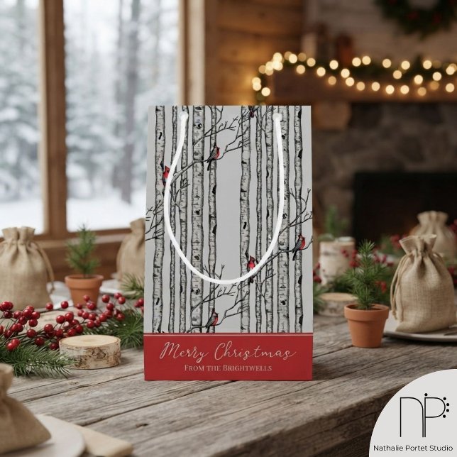 God Jul Röd Kardinalfågel & Björkträd (Hand-drawn winter red cardinal birds perched on birch trees with custom merry christmas and name)