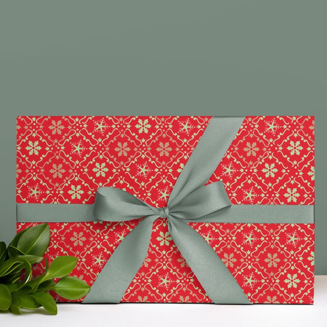 God jul Simple Minimalist Script Snowflake Presentpapper (Christmas wrapping paper sheets with red and green snowflake pattern)