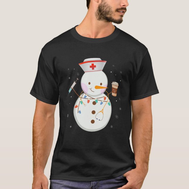 God Jul Snögubbe Nurses Mediateam ER NICU Coff T Shirt (Framsida)
