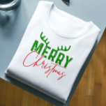 God jul-typografi-horungar, röda och Grönt T Shirt<br><div class="desc">Tur- och fetiv retro-typografi med en söt gnom med text-God jul med kantler om Merry. Röd och grönt.</div>