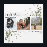 God jul Winter Berry 3-fotomagnetiskt kort<br><div class="desc">Tittar du ett unikt och vackert Julhälsningar kort som ska skickas till dina vänner och familj i år? Ta en titt på God jul Winter Berry Calligraphy Botanical Helgdag Card Magnet! Det här festkortet och snyggten har god jul i modern kalligrafi, 3 favoritfoton och ett trendig, löst arrangemangt av festiv...</div>