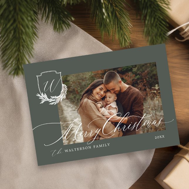 God jul Winter Garland Monogram Photo Julkort (Merry Christmas Winter Garland Monogram Photo Holiday Card)