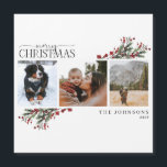 God jul Winter Photo Helgdag Card Magnet<br><div class="desc">Tittar du ett unikt helgdag-kort som ska framträda i verkligen? Ta en titt på vårt botaniska Helgdag-kort för God jul Warm Red Winter! Det här vackra kortet innehåller tre av dina favoritfoton, omgivna av festive Red och grönt vintermotiv. Modern kalligrafi slutför utseendet, skapar det här helgdag som ska imponera. Det...</div>