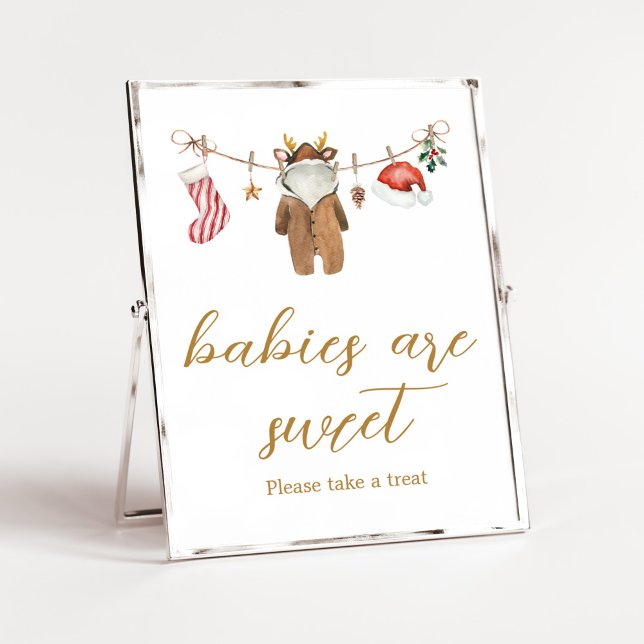 God Julkläder Spädbarn är sötat Poster (Merry Little Clothes Baby Shower Babies are Sweet Sign)