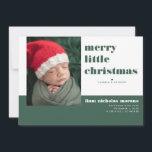 God Little jul Helgdag Birgement Notice Julkort<br><div class="desc">"God jul". Detta minsta typografi vid julförlossningen belyser din bild med färska, moderna typsnitt. Anpassa med ett foto och födelsestatus. Ytterligare 5 fotokollage på baksidan. Lägg till anpassningsbarnas ordalydelse i den här designen genom att använda rutorna "Redigera den här designmallen" på objektets höger eller klicka på den blå "Anpassa den"...</div>