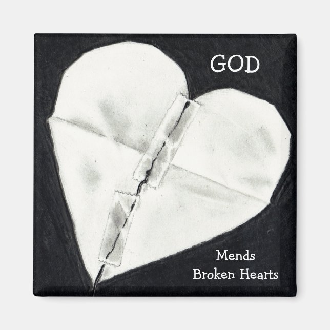 GOD MENING BROKEN HEARTS: PENCIL REALISM MAGNET (Framsidan)
