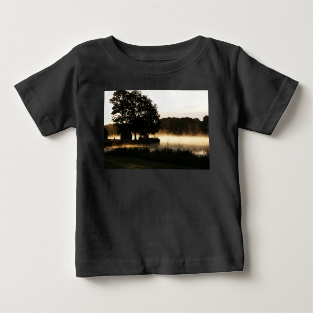 God morgon Sjö Scene iccna T Shirt (Framsida)