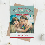 God och Bright Vintage julfoto Julkort<br><div class="desc">Skicka ditt helgdag till vänner och familj med det här anpassadet julkort. Det här fotojulkortet har vintage-typografi. Anpassa genom att lägga till information. Det här helgdag för anpassningsbar finns i andra färg och kartonger. Matchande objekt är tillgängliga.</div>