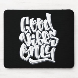 God Vibes endast inspirerande motiv citat Musmatta