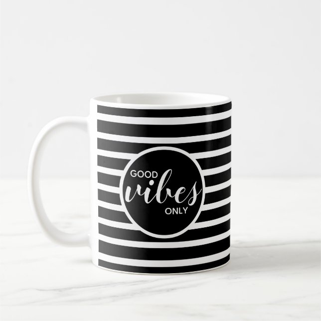 God Vibes Endast svart och vit typografi, citat Kaffemugg (Vänster)