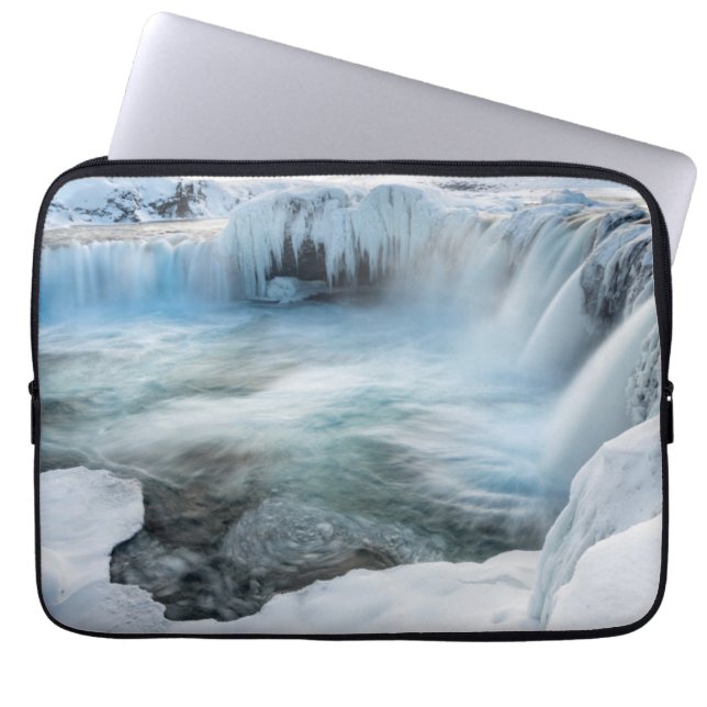 Godafoss vattenfall, vinter, Island 2 Laptop Sleeve (Framsidan)