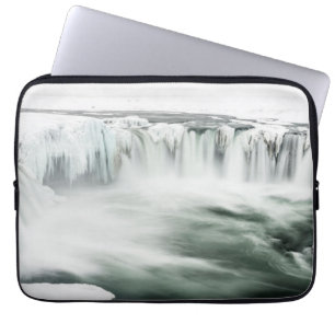 Godafoss vattenfall, vinter, Island Laptop Fodral