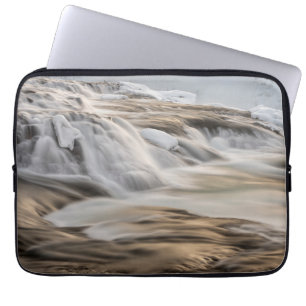 Godafoss vattenfall, vinter, Island Laptop Fodral