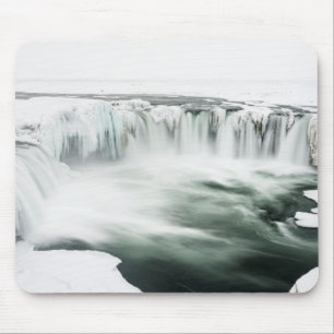 Godafoss vattenfall, vinter, Island Musmatta