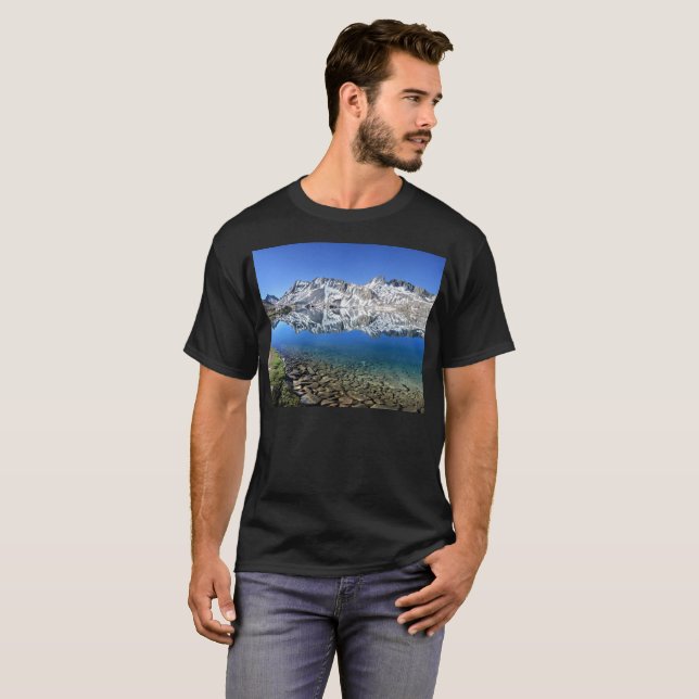 Goddard Divide at Wanda Sjö - John Muir Trail Tee Shirt (Hel framsida)