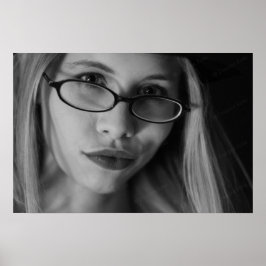 Goddes Smirking poster i B&W