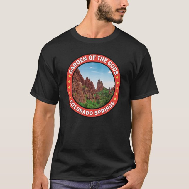 Gods Colorado Vår Badge T Shirt (Framsida)