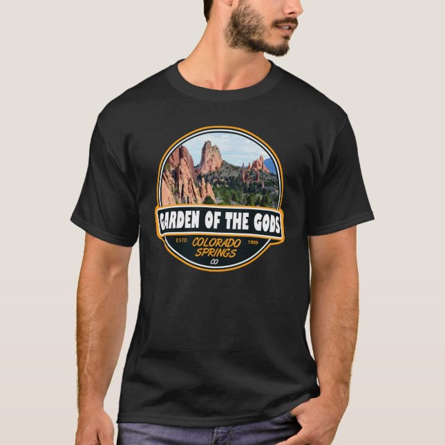 Gods Colorado Vår Travel Emblem T Shirt (Framsida)