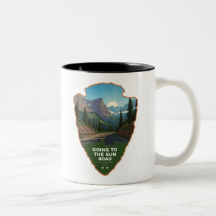 Going To The Sun Road Glacier NP Arrowhead Två-Tonad Mugg