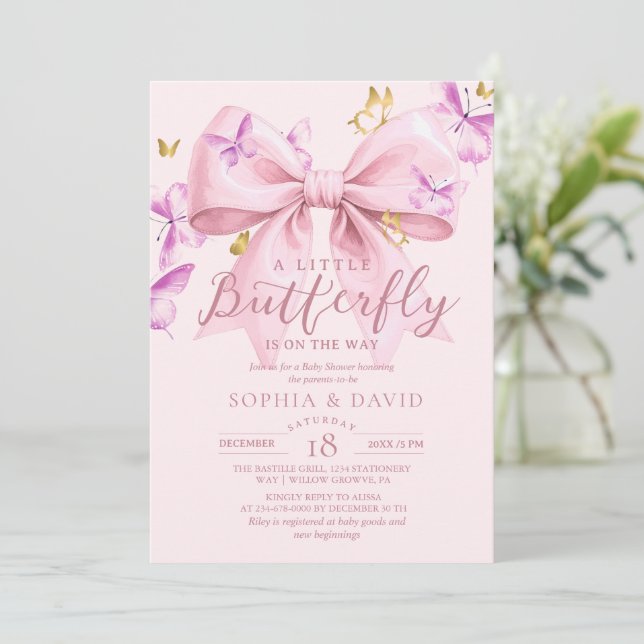 Gold A Little Butterfly  Pink Bow Baby Shower  Inbjudningar (Stående Fram)