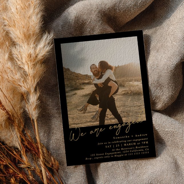 Gold Black minimalist 2 photos engagement party Inbjudningar (Gold Black minimalist 2 photos engagement party Invitation)