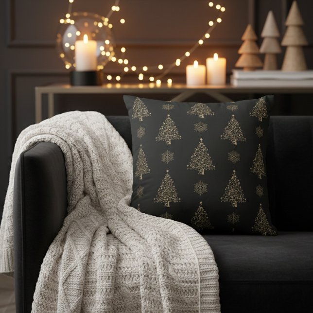 Gold Christmas Trees and Snowflakes Decorative Kudde (Gold Christmas Trees and Snowflakes Decorative Throw Pillow)