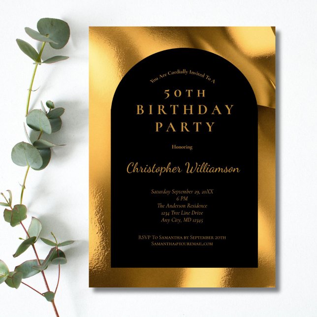 Gold Foil Black Manar Modern Arch 50:e födelsedage Inbjudningar (Black with gold foil 50th birthday invitation for him or her. Simple Classic)