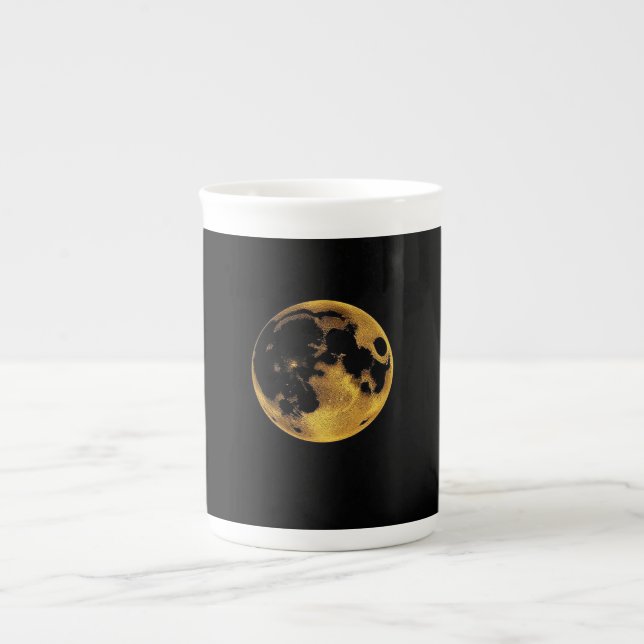 Gold textured moon on dark black benporslin mugg (Framsidan)