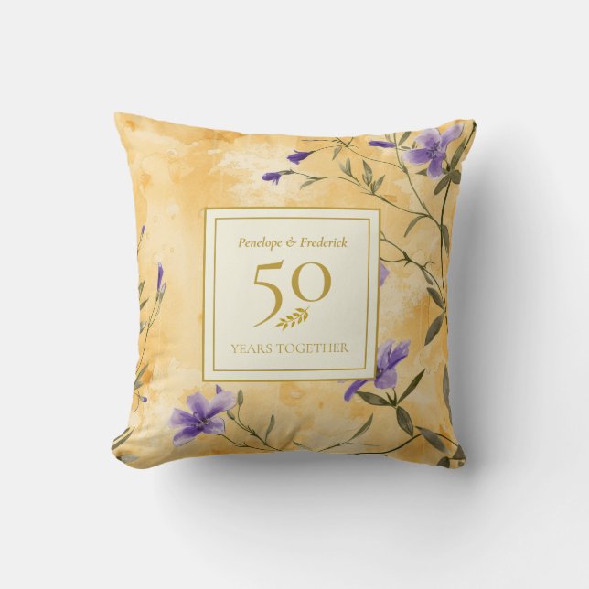 Gold Violets Floral 50th Wedding Anniversary Kudde (Framsida)