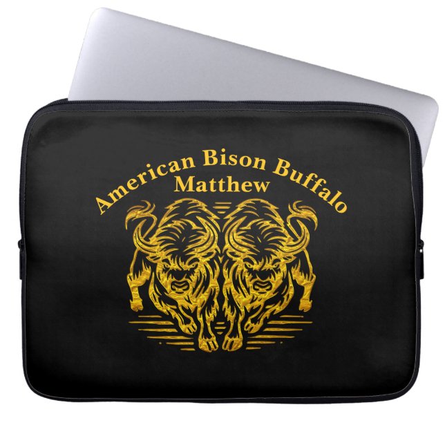 Golden Bison Running Across the Plains at Sunset Laptop Fodral (Framsidan)